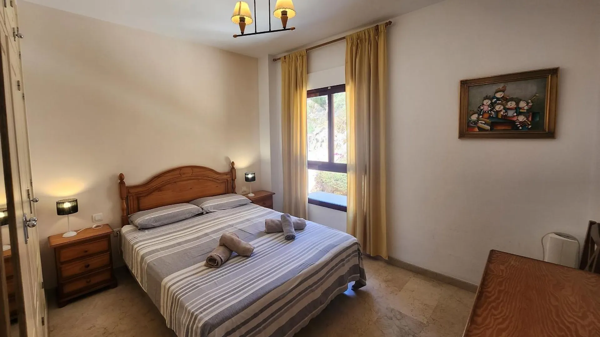 Burriana Front Line Apartment Nerja