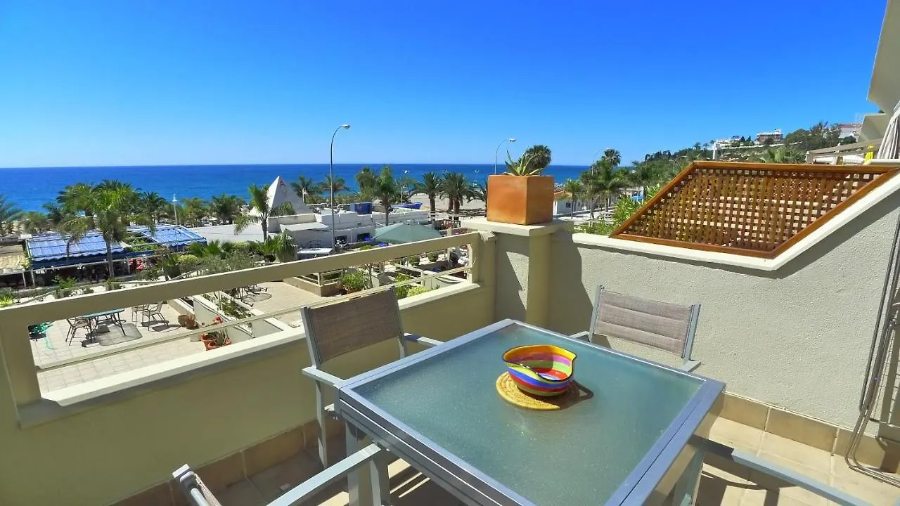 Burriana Front Line Apartment Nerja 0*,